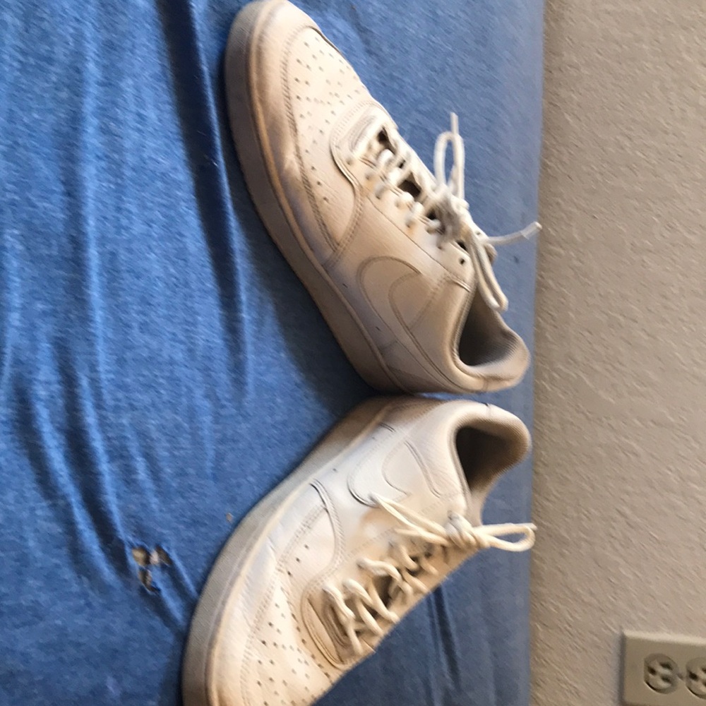 White Nike shoes